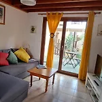Paraiso 46 Apartman *